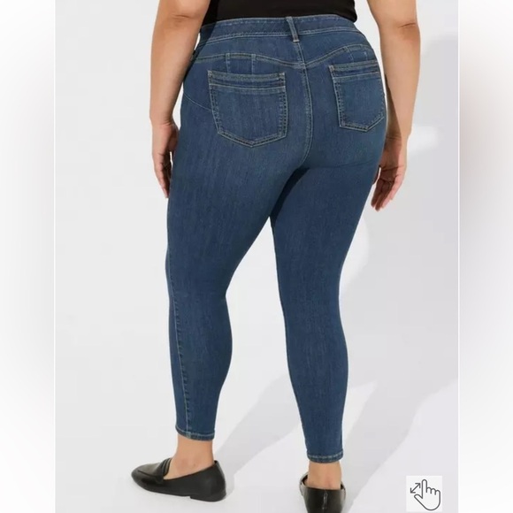 Torrid Jeans Women Size 26 S Bombshell Skinny Premium Slit Front Stretch D - Picture 3 of 14